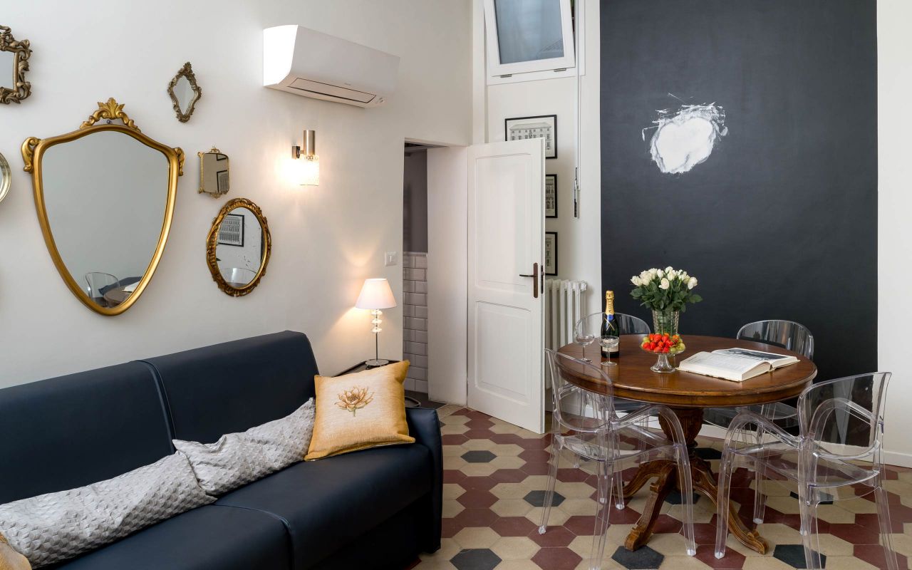Apartment 805